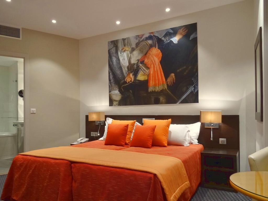 Hotel Ambassador 3*